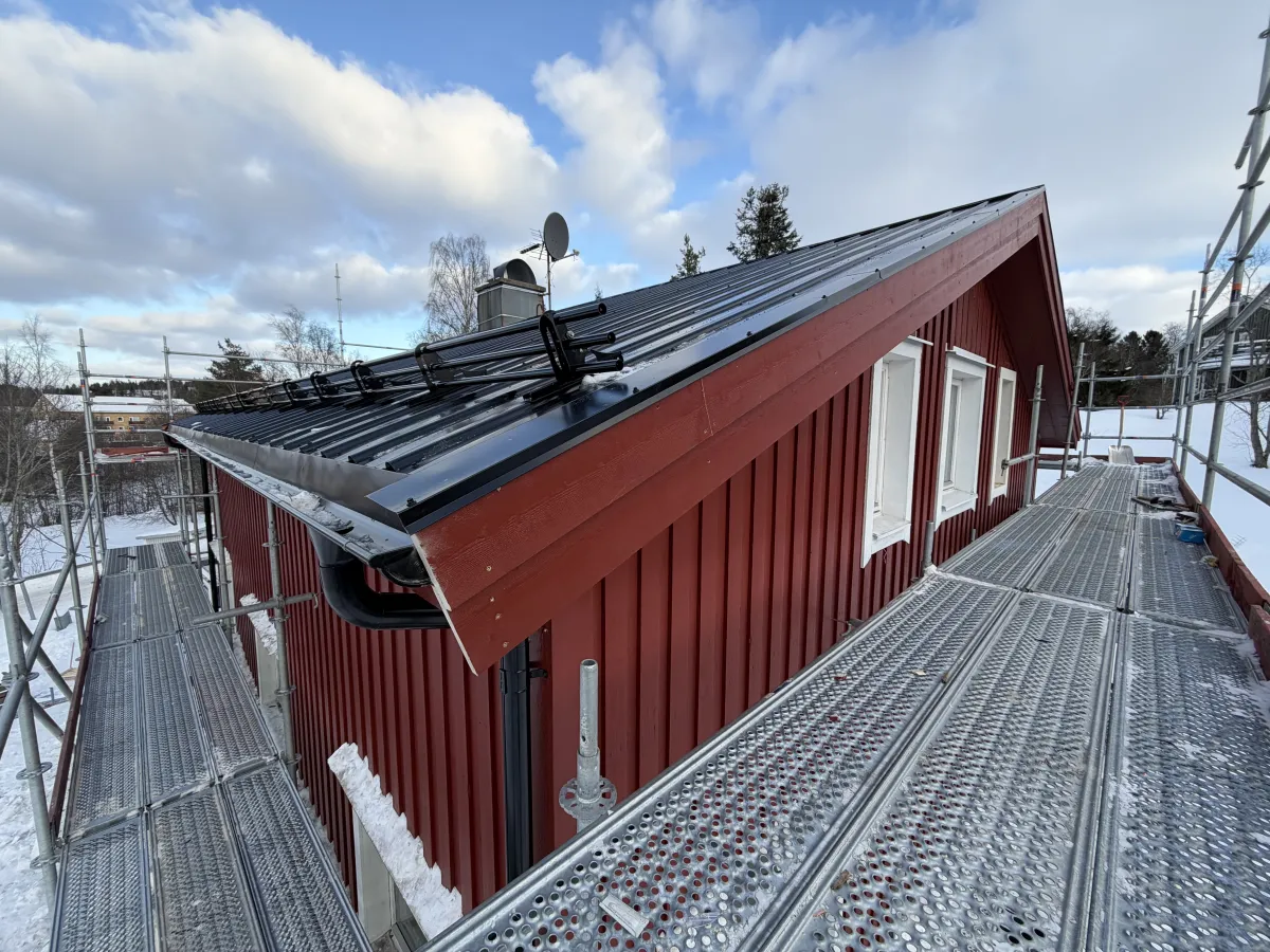 Takbyte & underhåll