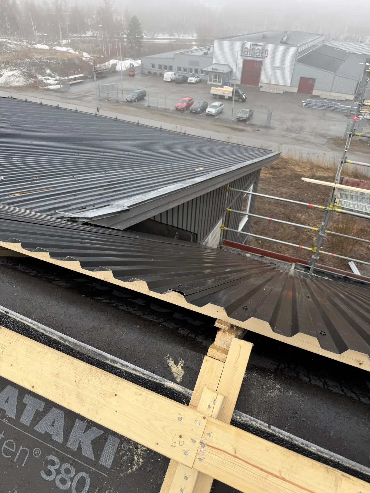 Takbyte & underhåll