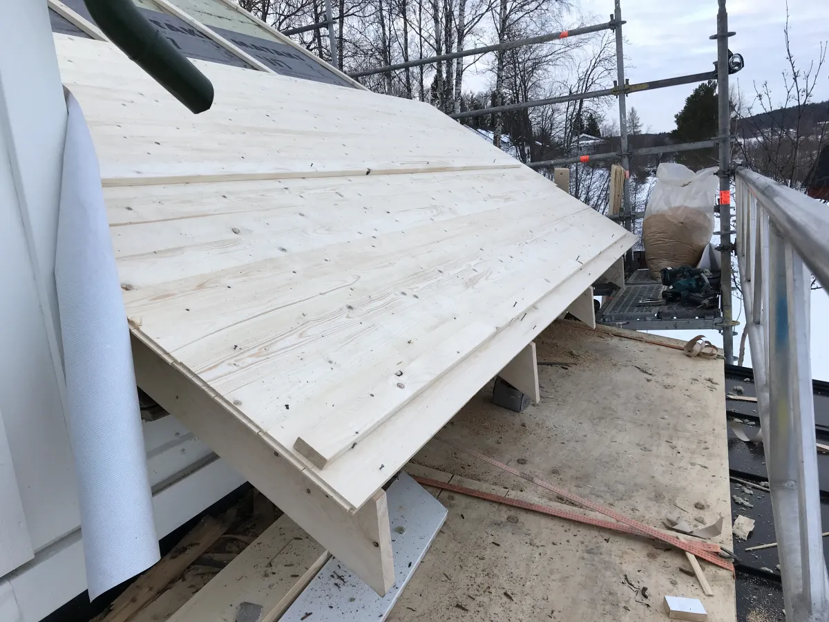 Takbyte & underhåll - Bild 6