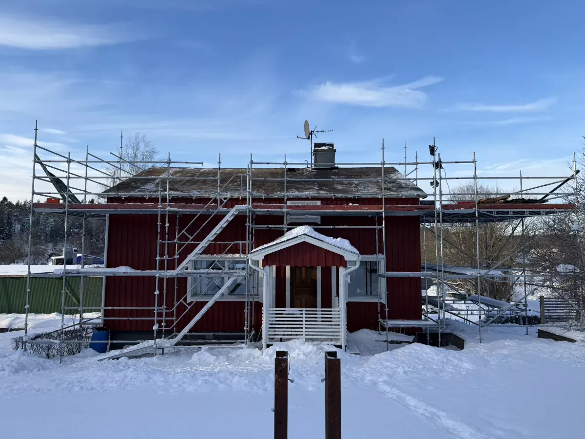 Takbyte & underhåll