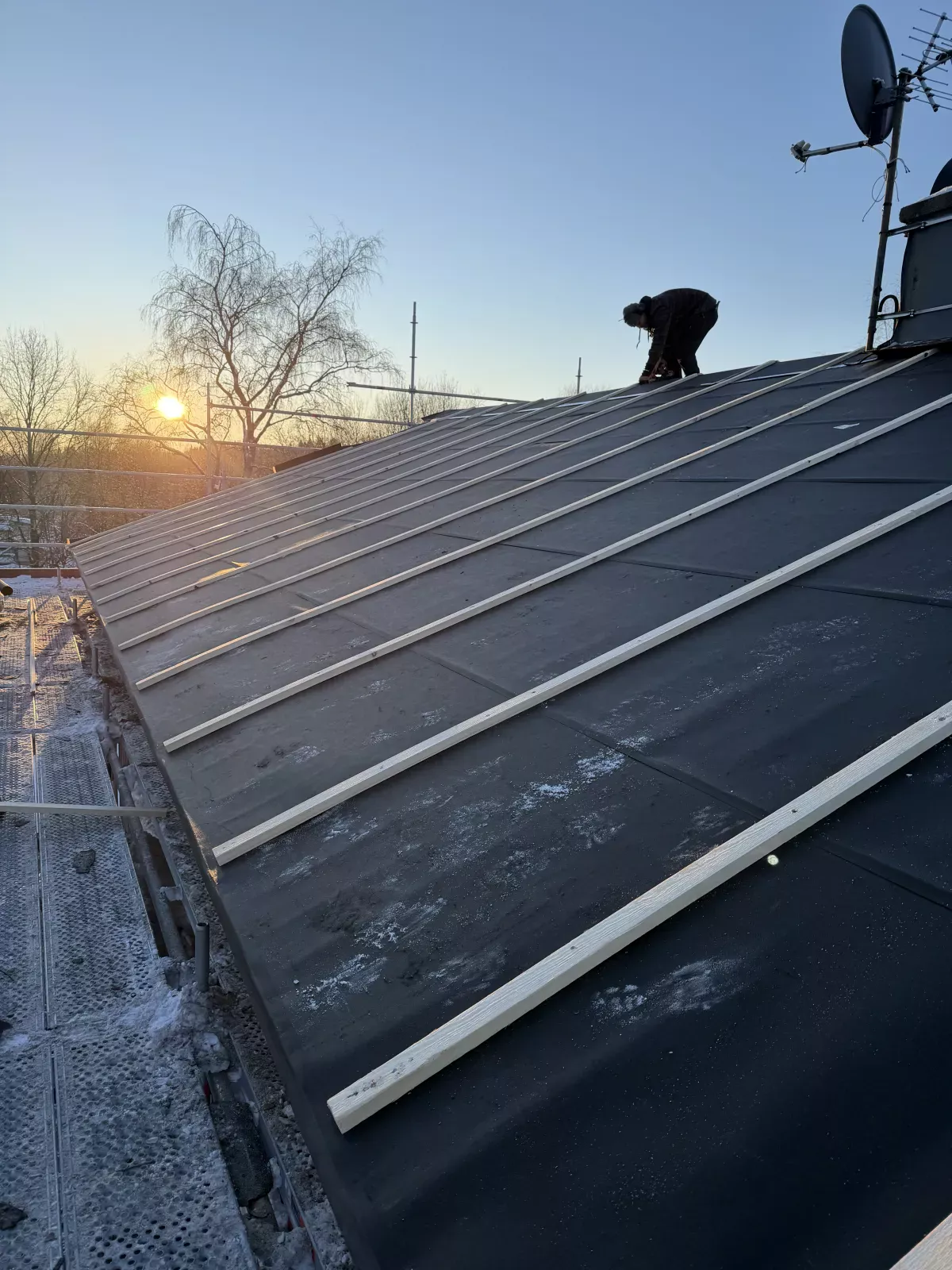 Takbyte & underhåll